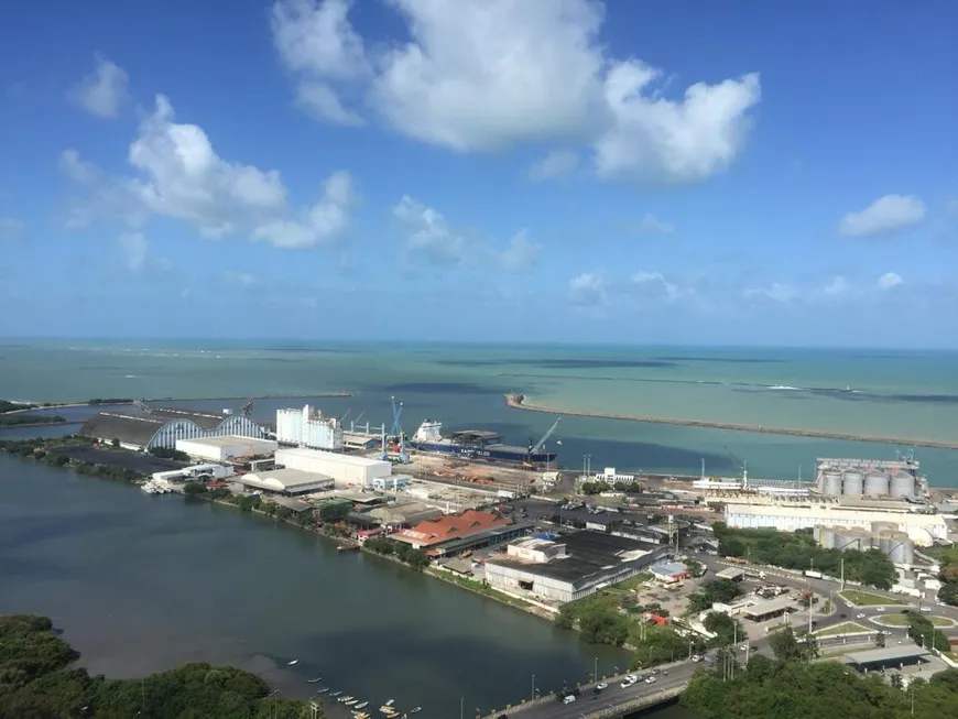 Foto 1 de Apartamento com 3 Quartos à venda, 173m² em Recife, Recife