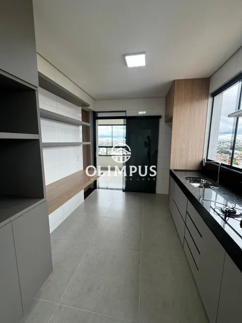 Foto 1 de Apartamento com 3 Quartos para alugar, 111m² em Granada, Uberlândia