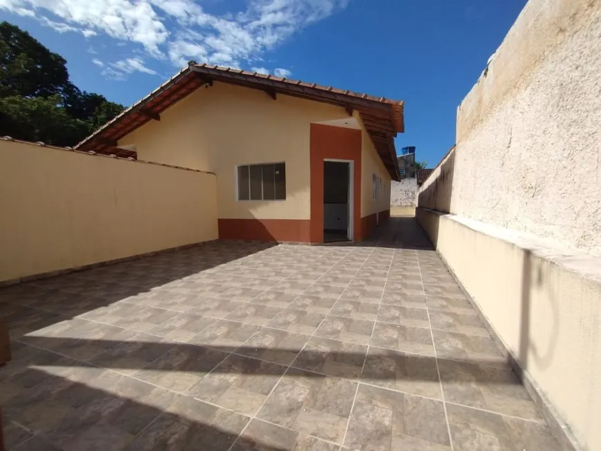 Foto 1 de Casa com 2 Quartos à venda, 65m² em Nossa Senhora do Sion, Itanhaém