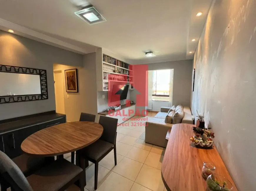 Foto 1 de Apartamento com 2 Quartos à venda, 54m² em Jardim Umarizal, São Paulo