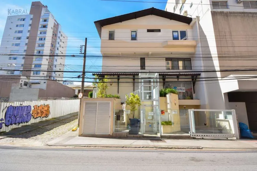 Foto 1 de Ponto Comercial para alugar, 418m² em Centro, Florianópolis