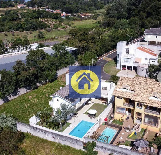 Foto 1 de Casa de Condomínio com 3 Quartos à venda, 280m² em Caxambú, Jundiaí