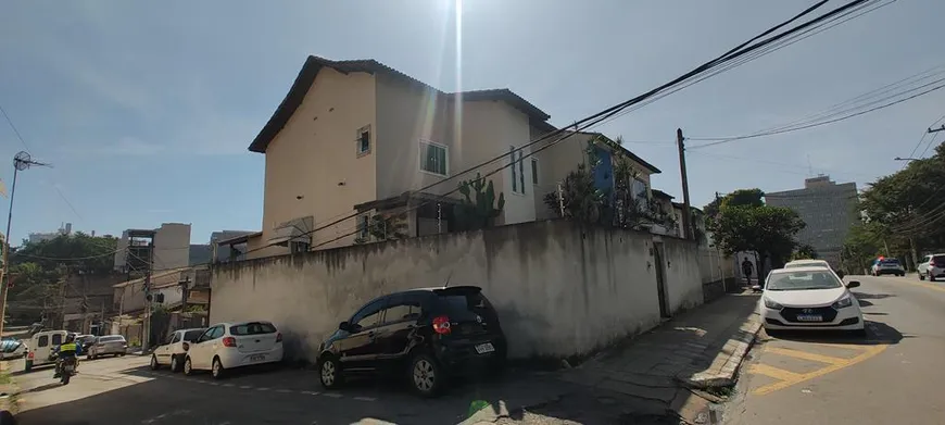 Foto 1 de Casa com 5 Quartos à venda, 240m² em Conforto, Volta Redonda