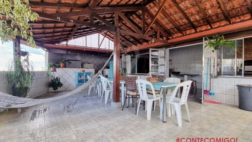 Foto 1 de Sobrado com 3 Quartos à venda, 192m² em Osvaldo Cruz, São Caetano do Sul