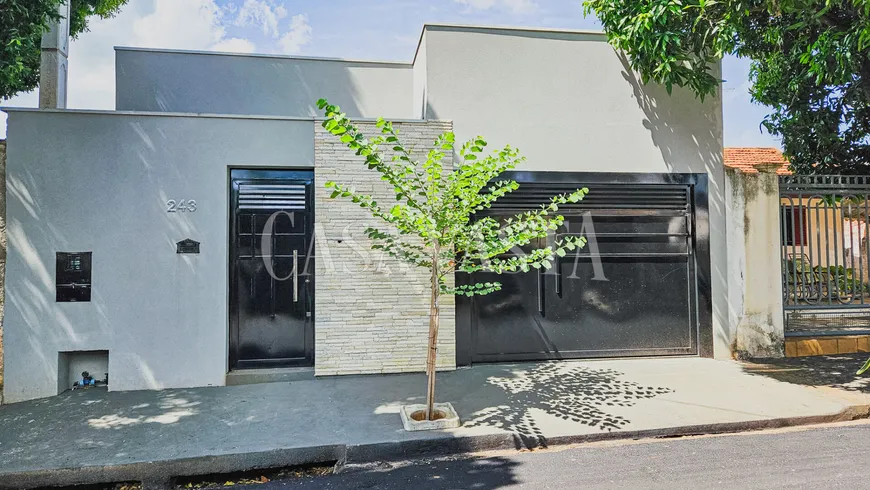 Foto 1 de Casa com 3 Quartos à venda, 130m² em Aviação, Araçatuba