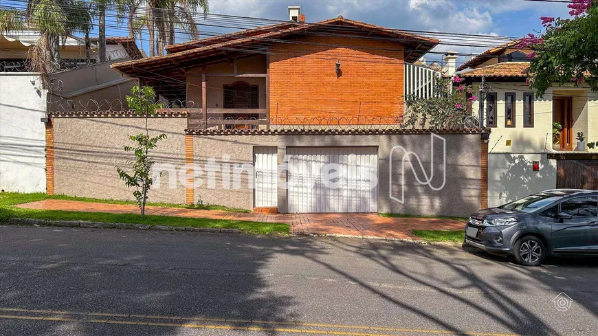 Foto 1 de Casa com 6 Quartos para venda ou aluguel, 365m² em Belvedere, Belo Horizonte
