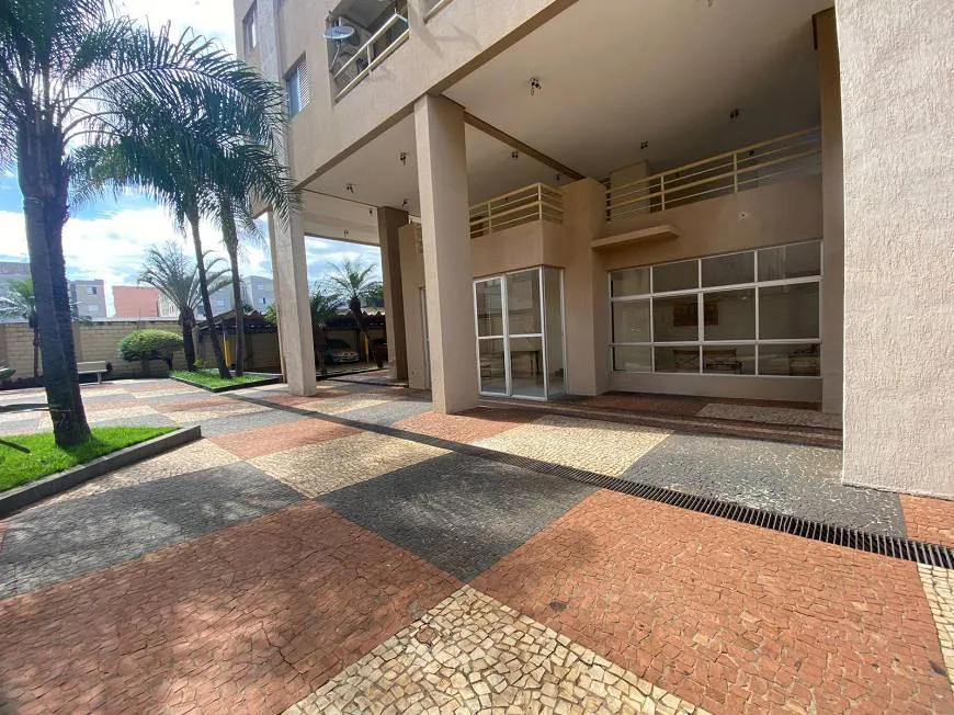 Foto 1 de Apartamento com 3 Quartos à venda, 72m² em Copacabana, Uberlândia