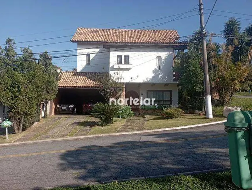 Foto 1 de Sobrado com 3 Quartos à venda, 400m² em Alphaville, Santana de Parnaíba