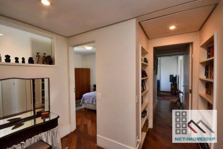 Foto 1 de Apartamento com 4 Quartos à venda, 311m² em Campo Belo, São Paulo