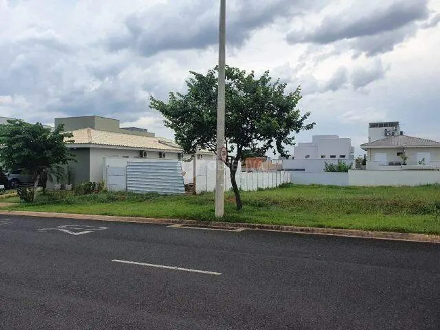 Foto 1 de Lote/Terreno à venda, 371m² em Varanda Sul, Uberlândia