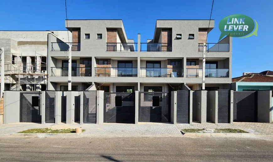 Foto 1 de Casa de Condomínio com 3 Quartos à venda, 255m² em Bom Retiro, Curitiba