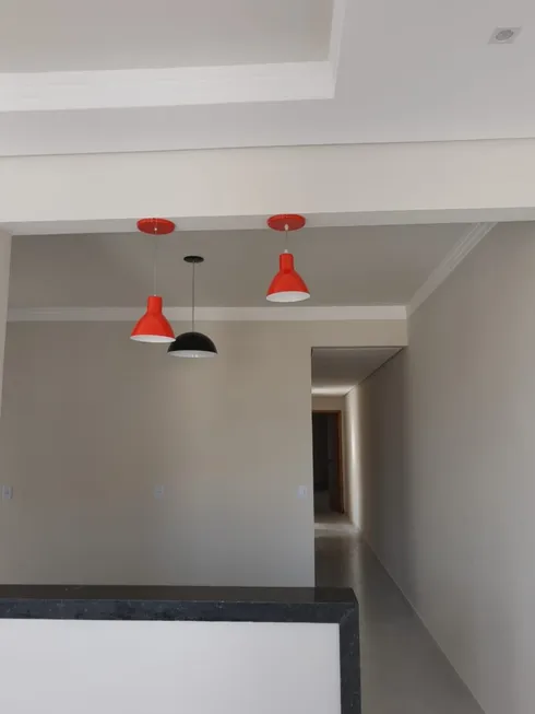 Foto 1 de Casa com 3 Quartos à venda, 80m² em Parque Sao Bento, Sorocaba