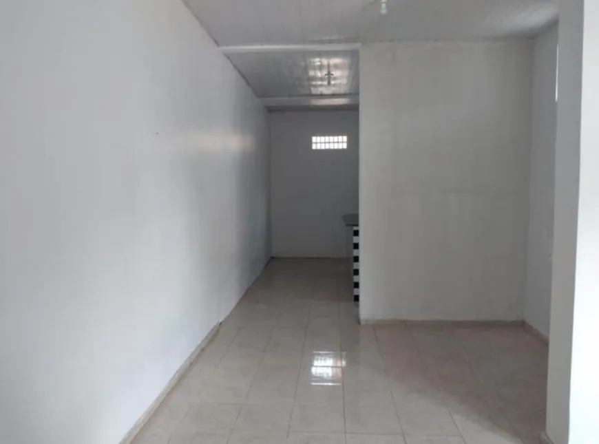 Foto 1 de Casa com 2 Quartos à venda, 60m² em Cosme de Farias, Salvador