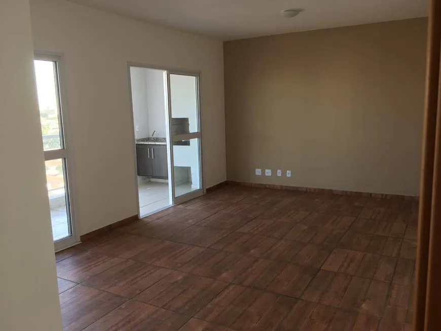 Foto 1 de Apartamento com 3 Quartos à venda, 90m² em Parque Industrial, São José dos Campos