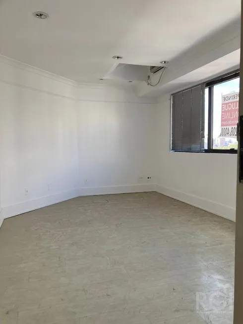 Foto 1 de Sala Comercial à venda, 26m² em Rio Branco, Porto Alegre