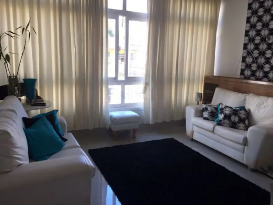 Foto 1 de Apartamento com 3 Quartos à venda, 150m² em Centro, Petrópolis