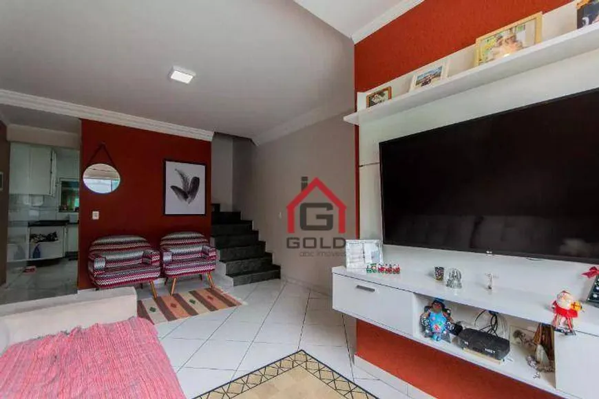 Foto 1 de Sobrado com 2 Quartos à venda, 130m² em Vila Alzira, Santo André