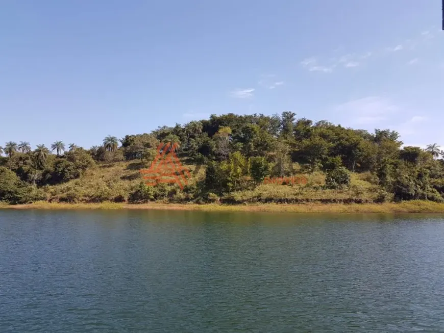 Foto 1 de Fazenda/Sítio à venda, 10000m² em Zona Rural, Delfinópolis