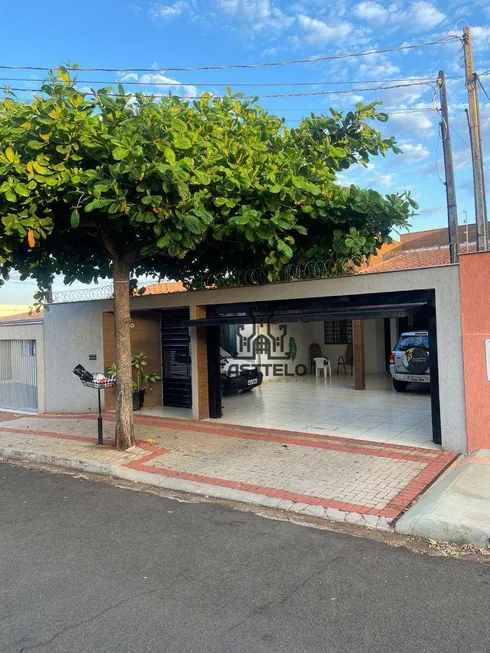 Foto 1 de Casa com 3 Quartos à venda, 178m² em Pacaembu, Londrina