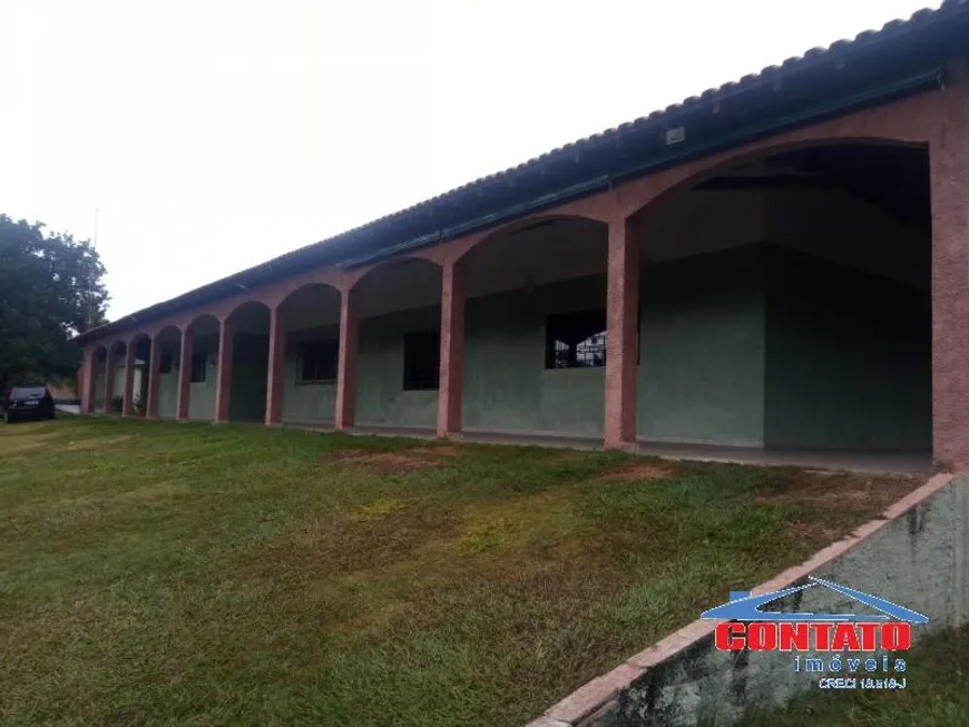 Foto 1 de Fazenda/Sítio com 4 Quartos à venda, 561m² em Area Rural de Sao Carlos, São Carlos