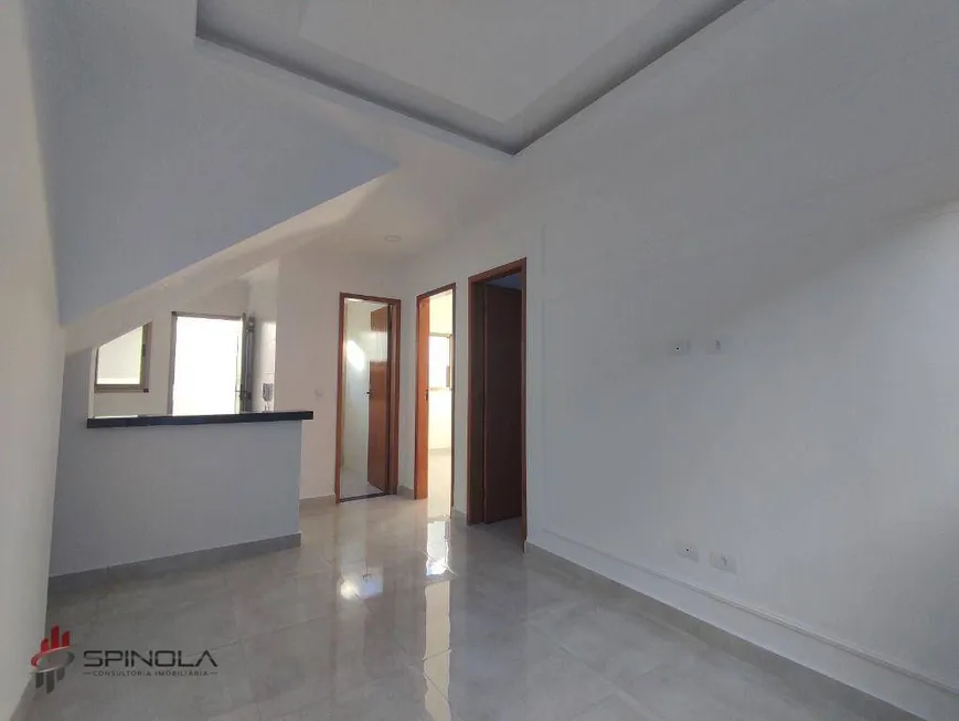 Foto 1 de Casa de Condomínio com 2 Quartos à venda, 40m² em Maracanã, Praia Grande