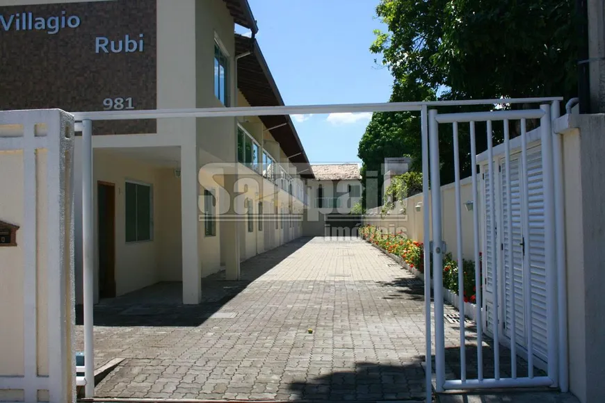 Foto 1 de Casa de Condomínio com 2 Quartos à venda, 75m² em Campo Grande, Rio de Janeiro