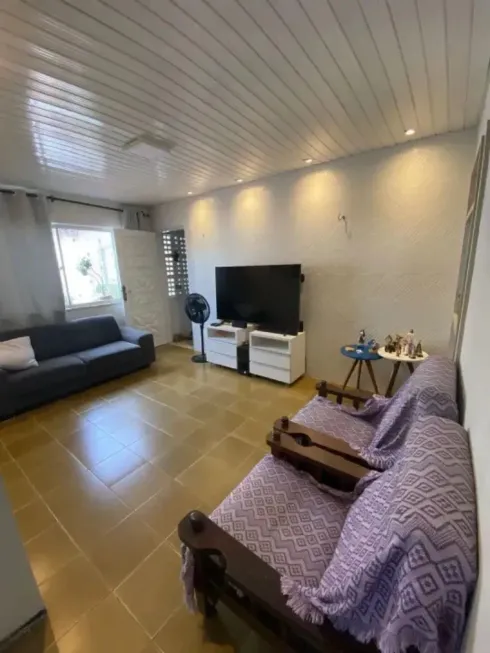 Foto 1 de Casa com 2 Quartos à venda, 66m² em Vila Praiana, Lauro de Freitas