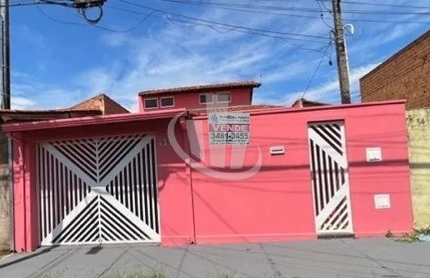 Foto 1 de Casa com 3 Quartos à venda, 125m² em Jardim Indaiá, Araraquara