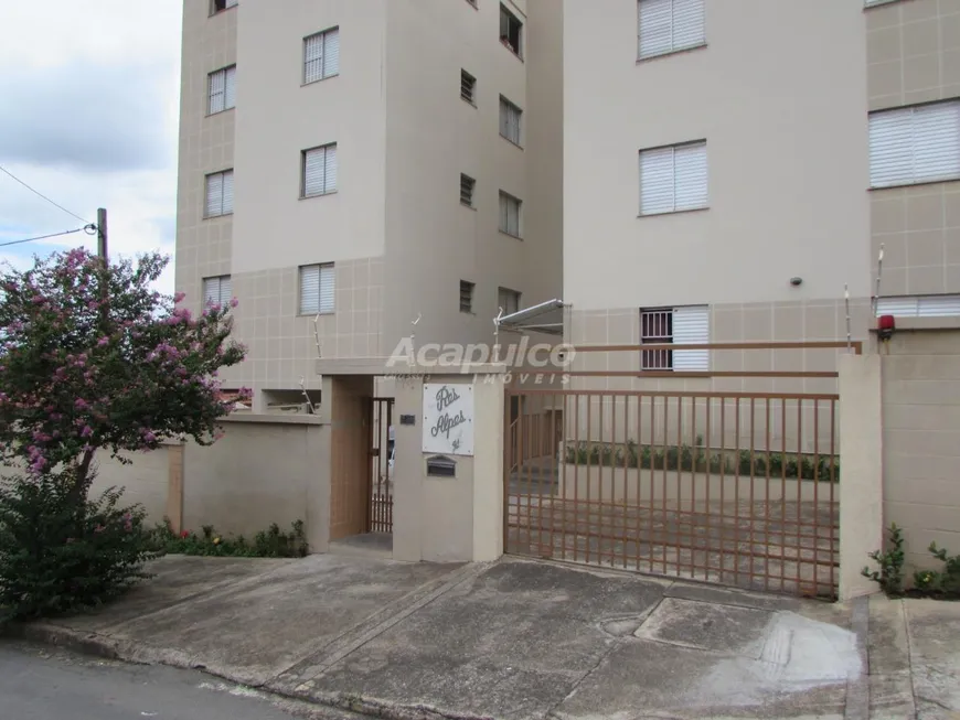 Foto 1 de Apartamento com 3 Quartos à venda, 60m² em Centro, Americana