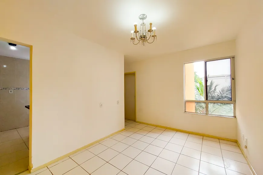 Foto 1 de Apartamento com 2 Quartos à venda, 48m² em Itinga, Lauro de Freitas