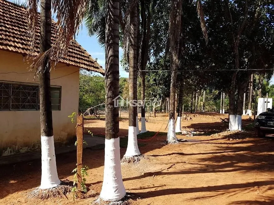 Foto 1 de Fazenda/Sítio com 3 Quartos à venda, 10m² em Centro, Corguinho