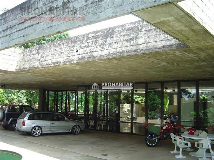 Foto 1 de Casa com 8 Quartos à venda, 1890m² em Jardim Santa Helena, São Paulo