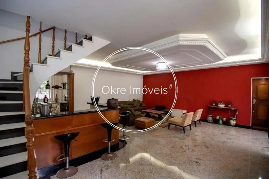 Foto 1 de Apartamento com 3 Quartos à venda, 321m² em Laranjeiras, Rio de Janeiro