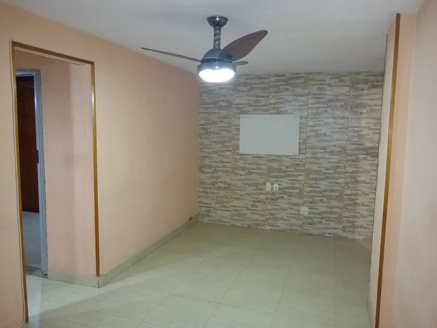 Foto 1 de Apartamento com 2 Quartos à venda, 42m² em Campo Grande, Rio de Janeiro