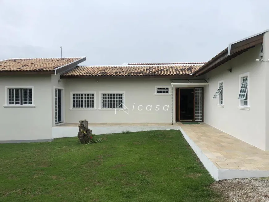 Foto 1 de Fazenda/Sítio com 3 Quartos à venda, 160m² em Chácara Florida, Taubaté