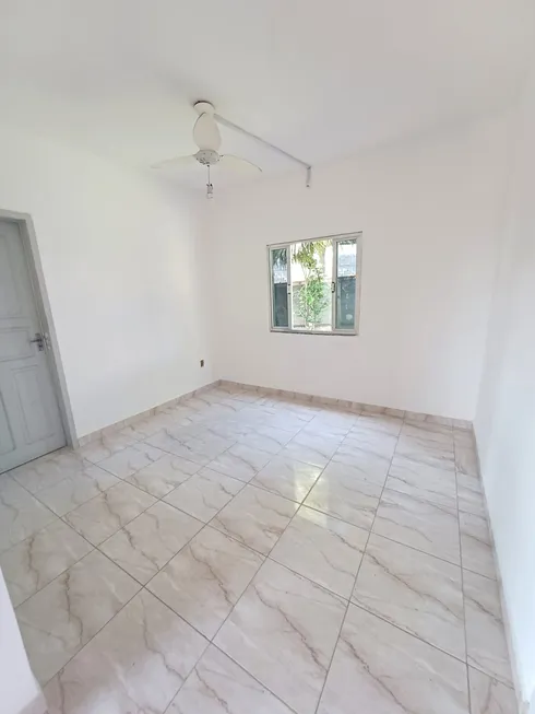 Foto 1 de Apartamento com 1 Quarto à venda, 120m² em Jardim Primavera, Duque de Caxias