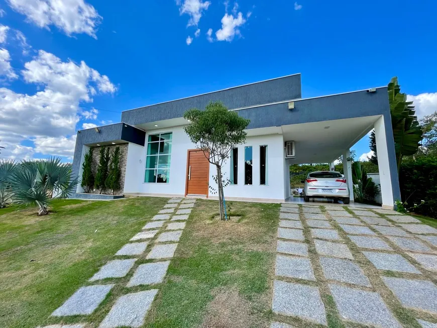 Foto 1 de Casa de Condomínio com 4 Quartos à venda, 232m² em Condominio Estancia da Mata, Jaboticatubas