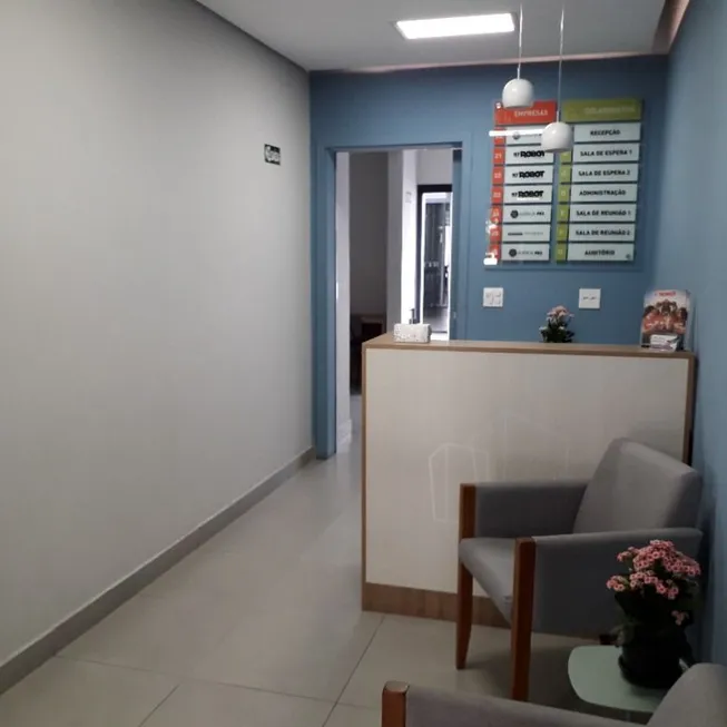 Foto 1 de Sala Comercial com 1 Quarto para alugar, 30m² em Vila Itapura, Campinas