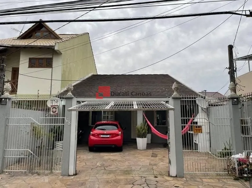 Foto 1 de Casa com 2 Quartos à venda, 140m² em Harmonia, Canoas