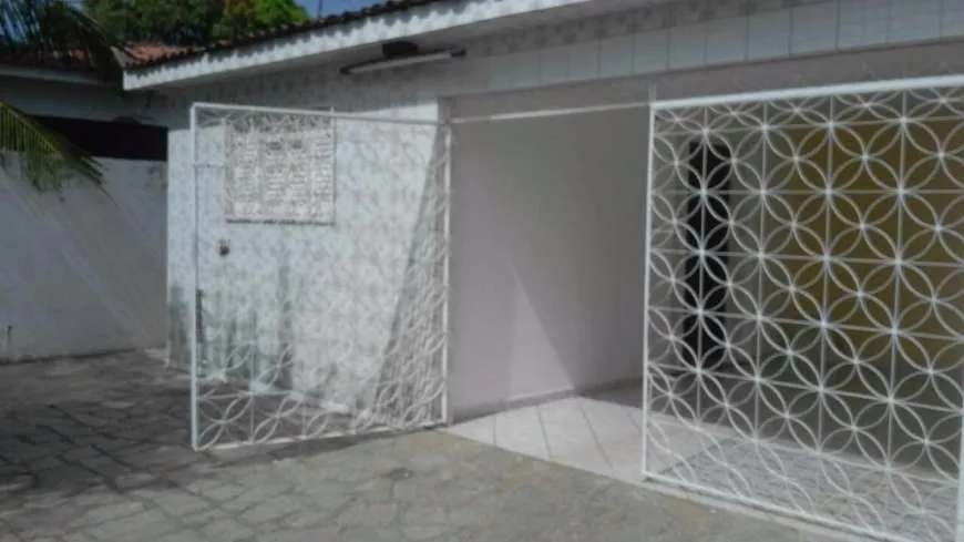 Foto 1 de Casa com 3 Quartos à venda, 74m² em Álvaro Weyne, Fortaleza