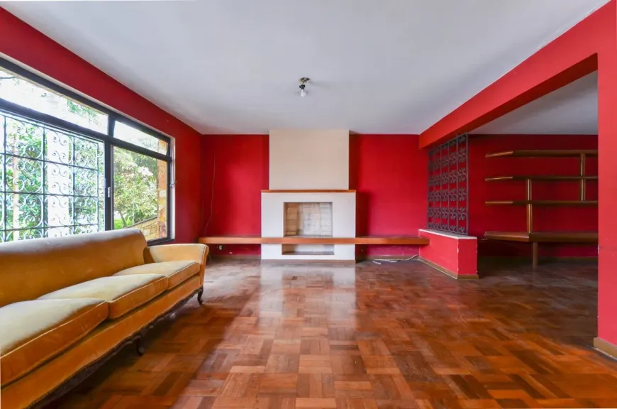 Foto 1 de Casa com 4 Quartos à venda, 400m² em Jardim Leonor, São Paulo