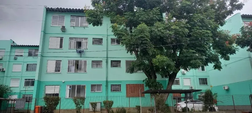 Foto 1 de Apartamento com 2 Quartos para alugar, 54m² em Humaitá, Porto Alegre