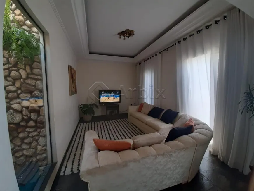 Foto 1 de Casa com 2 Quartos à venda, 160m² em Chácara Machadinho II, Americana