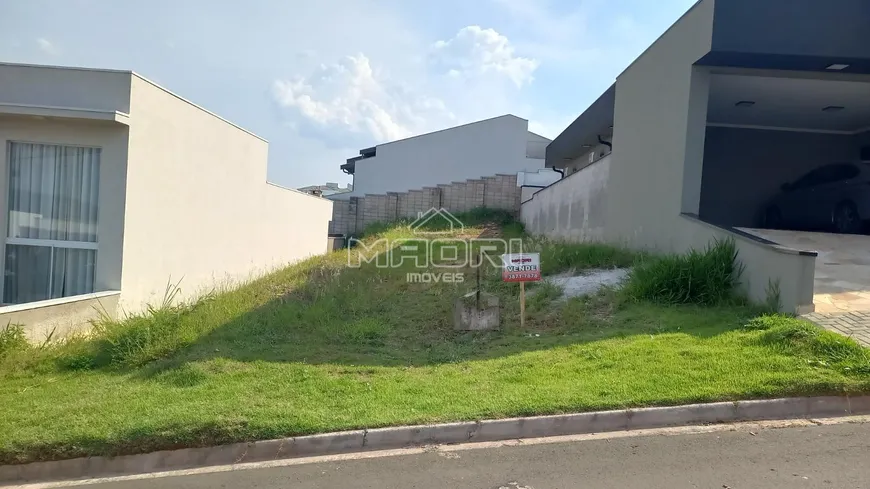 Foto 1 de Lote/Terreno à venda, 302m² em Lenheiro, Valinhos