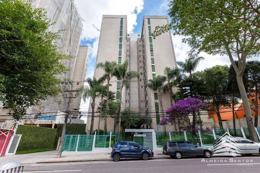 Foto 1 de Apartamento com 3 Quartos à venda, 116m² em Água Verde, Curitiba