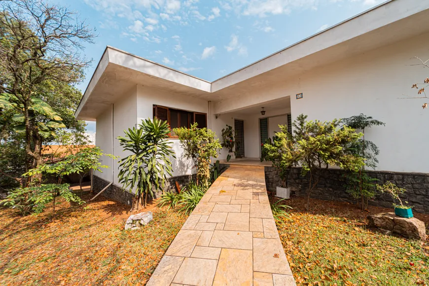 Foto 1 de Casa com 5 Quartos à venda, 400m² em Jardim Campo Grande, São Paulo