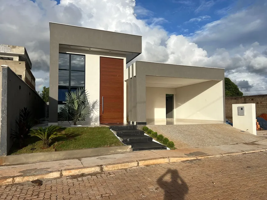 Foto 1 de Casa de Condomínio com 3 Quartos à venda, 300m² em Ponte Alta Norte, Brasília