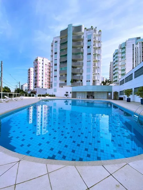 Foto 1 de Apartamento com 3 Quartos à venda, 125m² em Parque São Jorge, Florianópolis