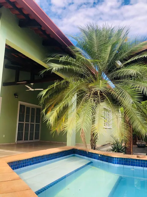 Foto 1 de Casa com 3 Quartos à venda, 264m² em Jardim Primavera, Cuiabá