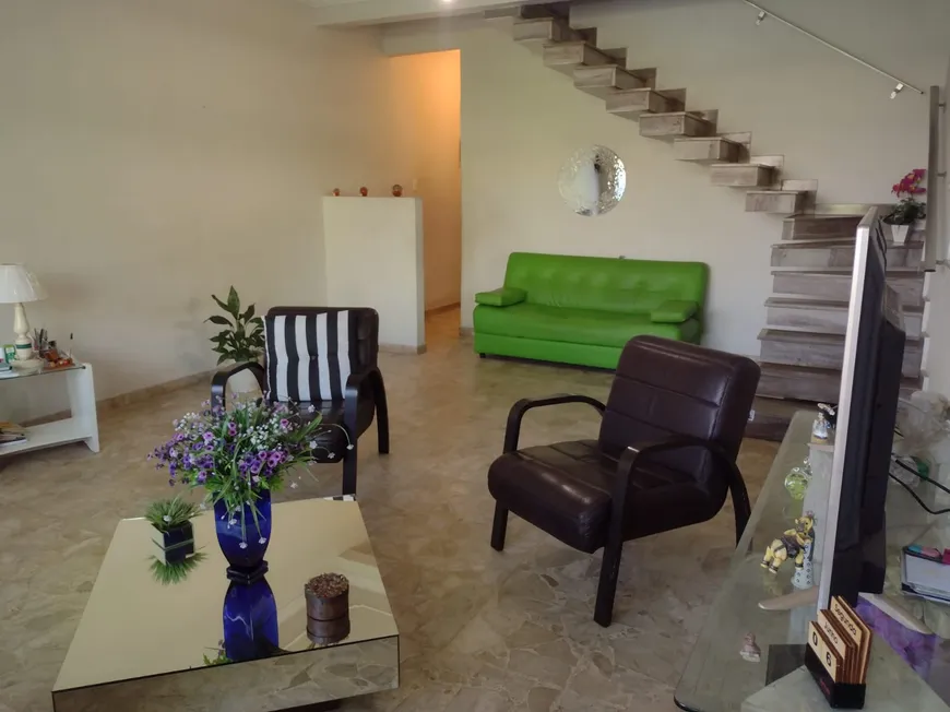 Foto 1 de Casa de Condomínio com 3 Quartos à venda, 110m² em Portuguesa, Rio de Janeiro